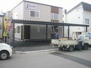 �}���V�����J�[�|�[�g���u��ւ�